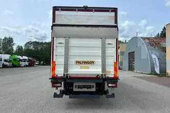Volvo FM330 4X2 EURO6 + CARRIER + DOUBLE STOCK, 250 kW, diisel, automaat