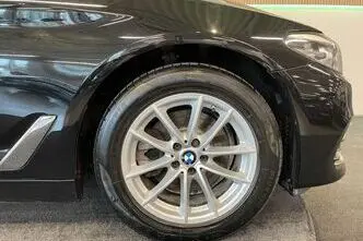 BMW 520, 2.0, 140 kW, diesel, automatic, rear-wheel drive