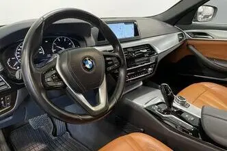 BMW 520, 2.0, 140 kW, diesel, automatic, rear-wheel drive