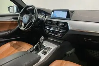 BMW 520, 2.0, 140 kW, diesel, automatic, rear-wheel drive