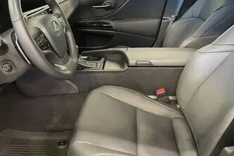 Lexus ES 300, 2.5, 131 kW, hybrid, automatic, front-wheel drive