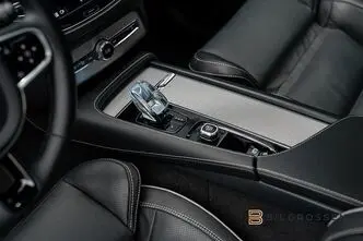 Volvo XC90, 2.0, 335 kW, hübriid, automaat, nelikvedu