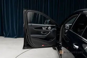 Mercedes-Benz E 300, 2.0, 225 kW, hübriid, automaat, nelikvedu