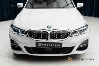 BMW 330, 2.0, 215 kW, гибрид, автомат, полный привод
