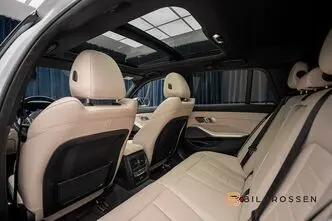 BMW 330, 2.0, 215 kW, гибрид, автомат, полный привод