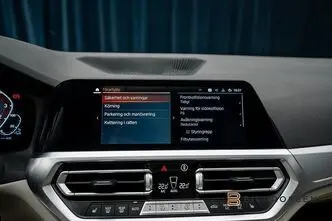 BMW 330, 2.0, 215 kW, гибрид, автомат, полный привод