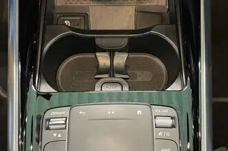Mercedes-Benz EQA 250, 80 kW, electric, automatic, front-wheel drive