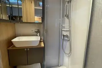 2.0, 125 kW, diisel, automaat, esivedu