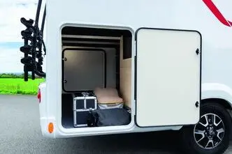 2.2, 103 kW, дизель, механическая, передний привод