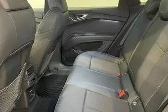 Audi Q4 e-tron, 195 kW, elekter, automaat, nelikvedu