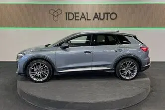 Audi Q4 e-tron, 77 kW, electric, automatic, four-wheel drive