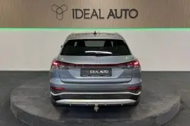 Audi Q4 e-tron, 77 kW, electric, automatic, four-wheel drive
