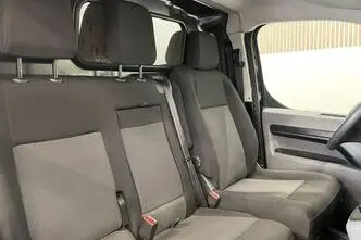Toyota Proace, 2.0, 106 kW, diesel, automatic, front-wheel drive