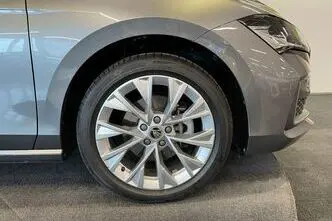 Škoda Superb, 1.5, 110 kW, hübriid, automaat, esivedu
