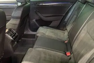 Škoda Superb, 2.0, 140 kW, bensiin, automaat, esivedu