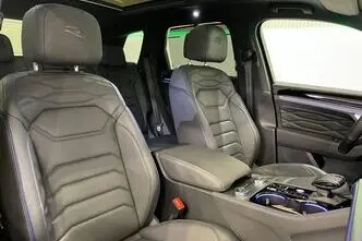 Volkswagen Touareg, 3.0, 340 kW, hübriid, automaat, nelikvedu