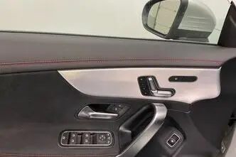 Mercedes-Benz CL, 1.3, 118 kW, hybrid, automatic, front-wheel drive