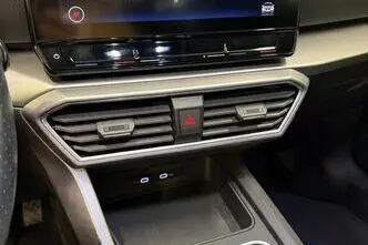 SEAT Leon, 1.4, 110 kW, hübriid, automaat, esivedu