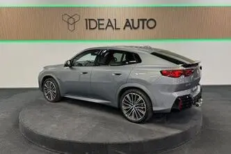 BMW iX2, 225 kW, elekter, automaat, nelikvedu