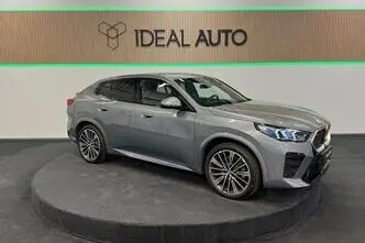 BMW iX2, 225 kW, elekter, automaat, nelikvedu