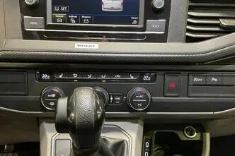Volkswagen Caravelle, 2.0, 110 kW, дизель, автомат, передний привод
