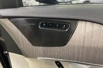 Volvo XC90, 2.0, 173 kW, hybrid, automatic, four-wheel drive