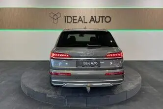 Audi Q7, 3.0, 210 kW, hybrid, automatic, four-wheel drive