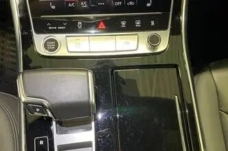 Audi Q7, 3.0, 210 kW, hybrid, automatic, four-wheel drive