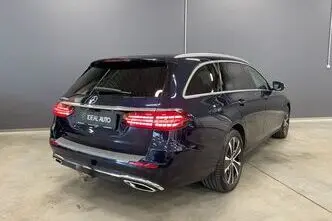 Mercedes-Benz E 300, 2.0, 143 kW, hybrid, automatic, rear-wheel drive