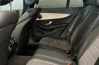 Mercedes-Benz E 300, 2.0, 143 kW, hybrid, automatic, rear-wheel drive