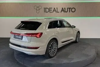 Audi e-tron, 158 kW, электричество, автомат, полный привод