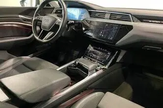 Audi e-tron, 158 kW, электричество, автомат, полный привод