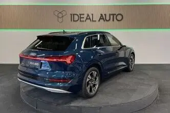 Audi e-tron, 158 kW, electric, automatic, four-wheel drive