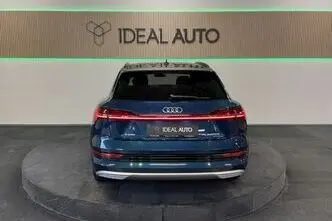 Audi e-tron, 158 kW, electric, automatic, four-wheel drive