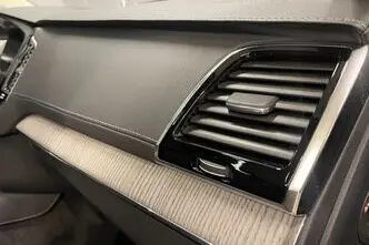 Volvo XC90, 2.0, 173 kW, hybrid, automatic, four-wheel drive
