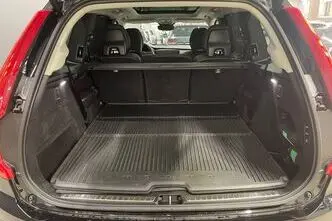Volvo XC90, 2.0, 173 kW, hybrid, automatic, four-wheel drive
