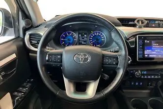 Toyota Hilux, 2.4, 110 kW, diisel, automaat, nelikvedu