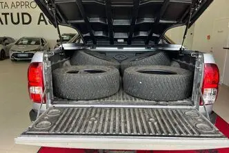 Toyota Hilux, 2.4, 110 kW, diisel, automaat, nelikvedu