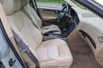 Volvo V70, 2.4, 120 kW, diisel, automaat, esivedu