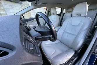 Volvo V40, 1.6, 84 kW, diisel, manuaal, esivedu