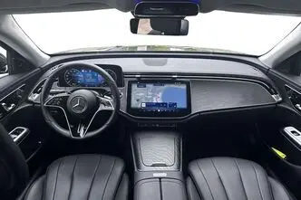 Mercedes-Benz E 220, 2.0, 145 kW, hybrid, automatic, four-wheel drive