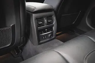 BMW 320, 2.0, 140 kW, diisel, automaat, tagavedu