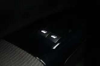Citroën C4 Cactus, 1.6, 73 kW, diisel, automaat, esivedu