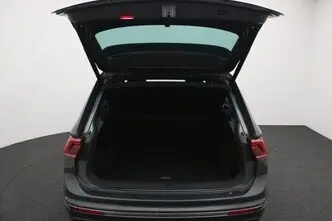 Volkswagen Tiguan, 1.4, 92 kW, petrol, manual, front-wheel drive