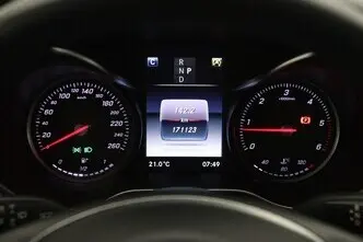 Mercedes-Benz C 200, 2.1, 100 kW, дизель, автомат, задний привод