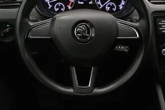 Škoda Octavia, 1.2, 63 kW, bensiin, manuaal, esivedu