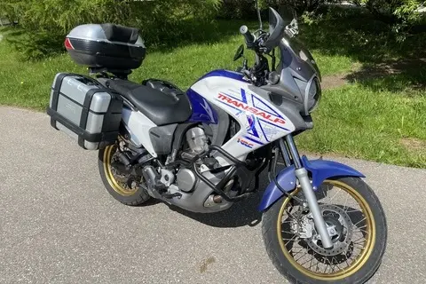 Honda XL 700V, 2011, 0.7, 44 kW, bensiin, manuaal, tagavedu