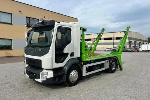 Volvo FL250 4X2, 2014, 188 kW, diisel, automaat
