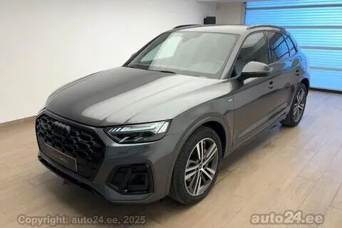 Audi Q5, 2021, 2.0, 220 kW, подключаемый гибрид б+э, автомат, полный привод