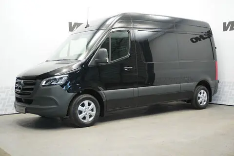 Mercedes-Benz Sprinter, 2023, 2.0, 110 kW, diesel, automatic, front-wheel drive